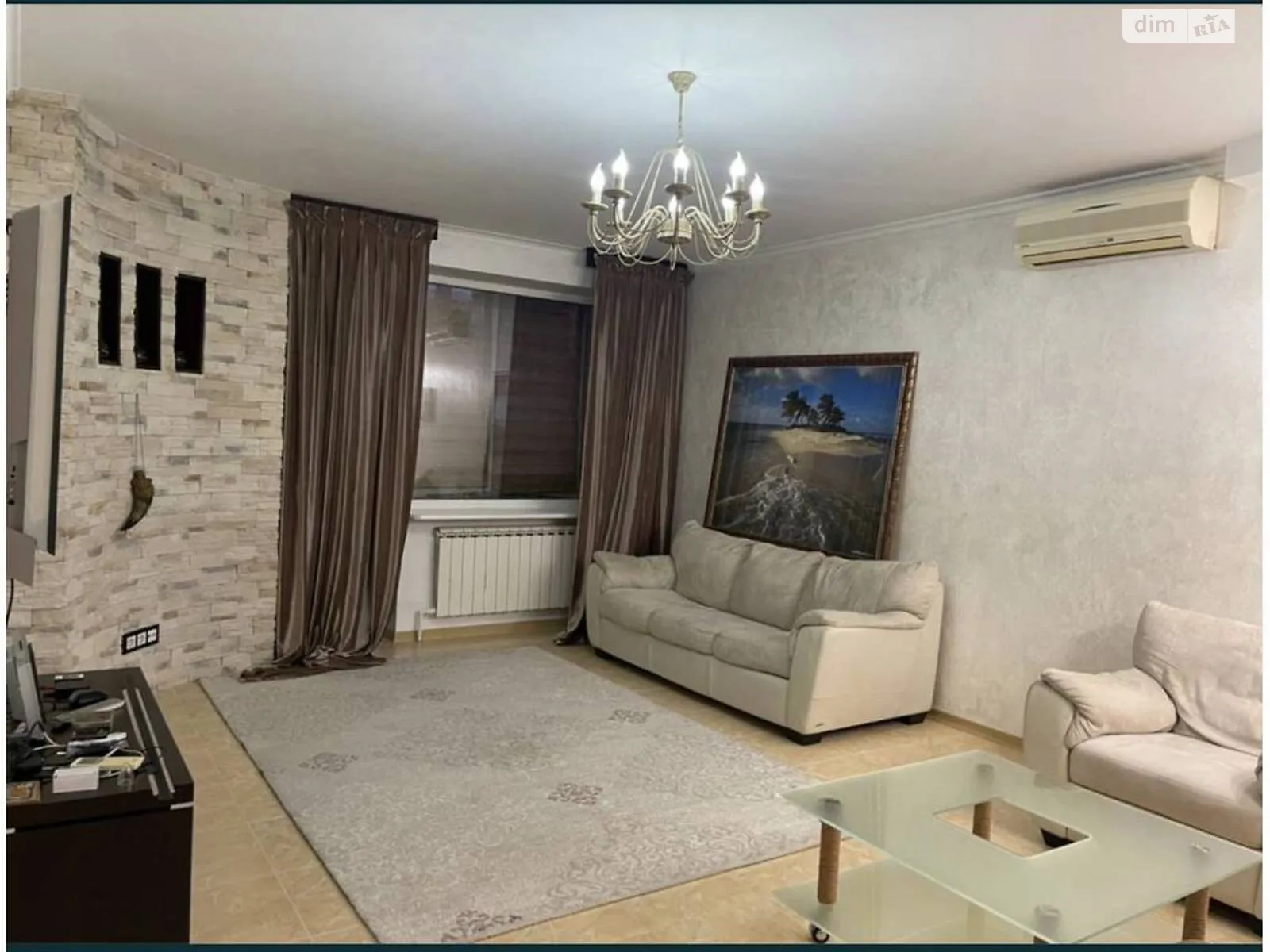 Продается 2-комнатная квартира 82 кв. м в Одессе, ул. Новосельского