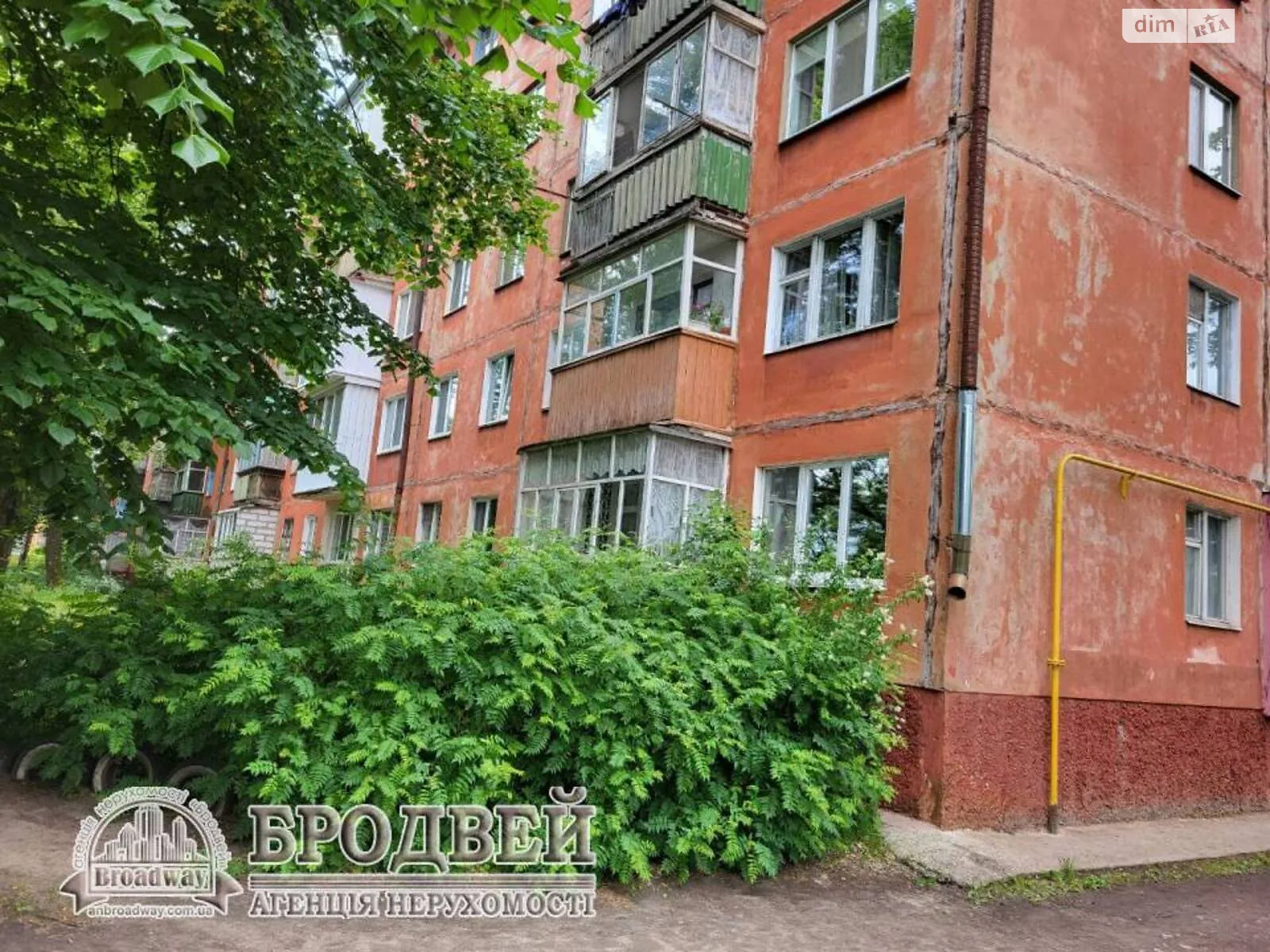 Продається 4-кімнатна квартира 61 кв. м у Чернігові, цена: 34500 $