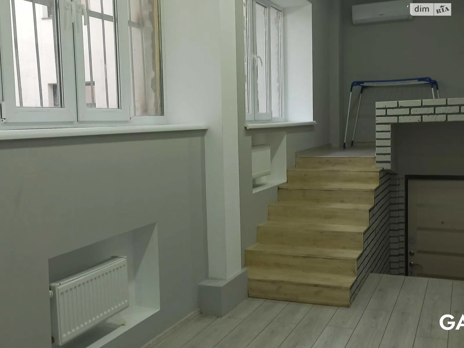 Продается 2-комнатная квартира 43 кв. м в Одессе, ул. Жуковского