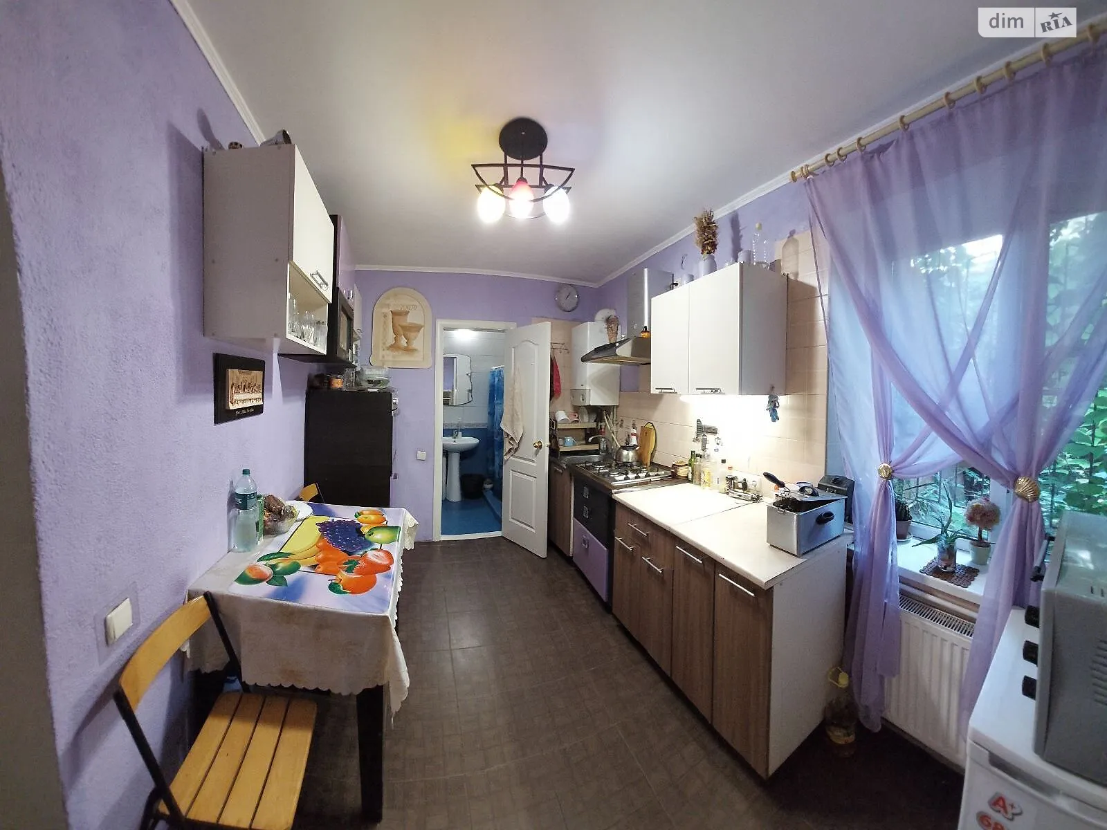 Продается 4-комнатная квартира 65 кв. м в Одессе, ул. Градоначальницкая