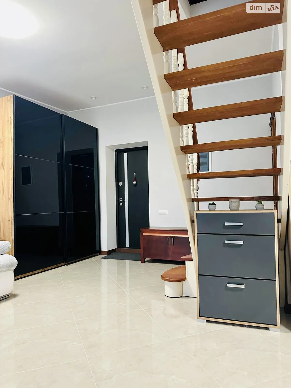Продается 3-комнатная квартира 78 кв. м в Ровно - фото 4