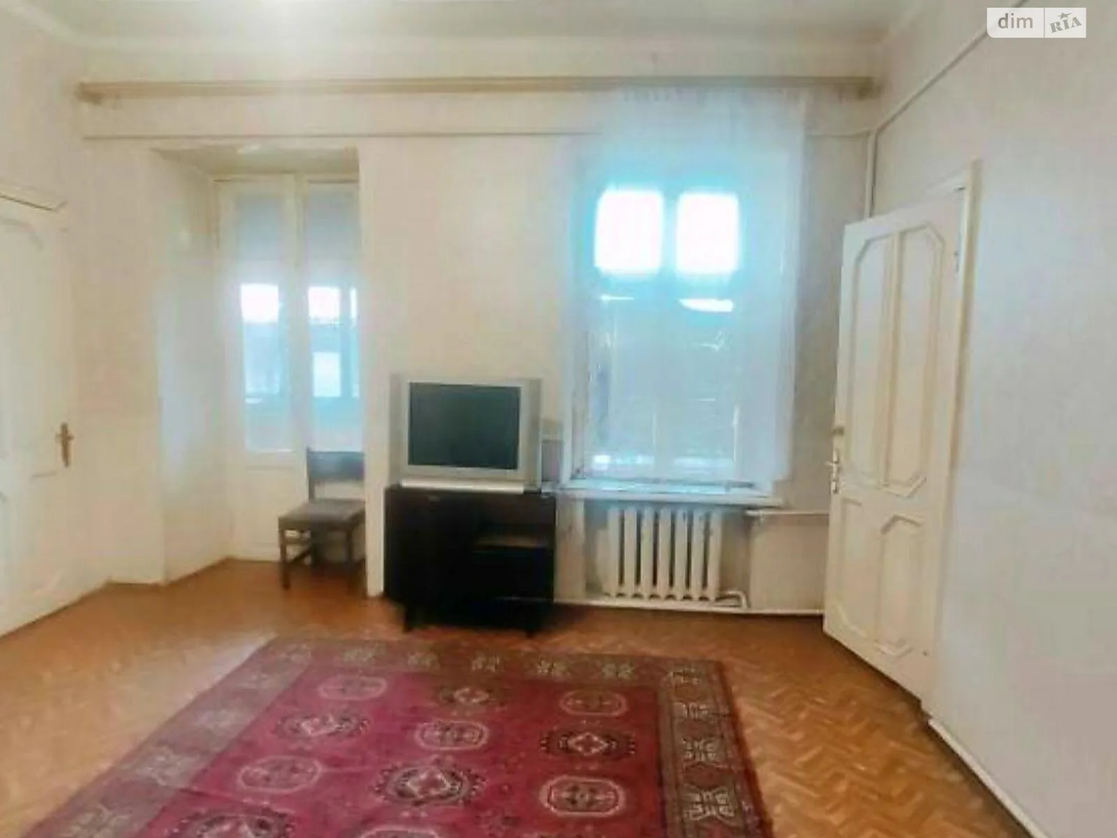 Продается 3-комнатная квартира 56 кв. м в Одессе, ул. Разумовская, 23