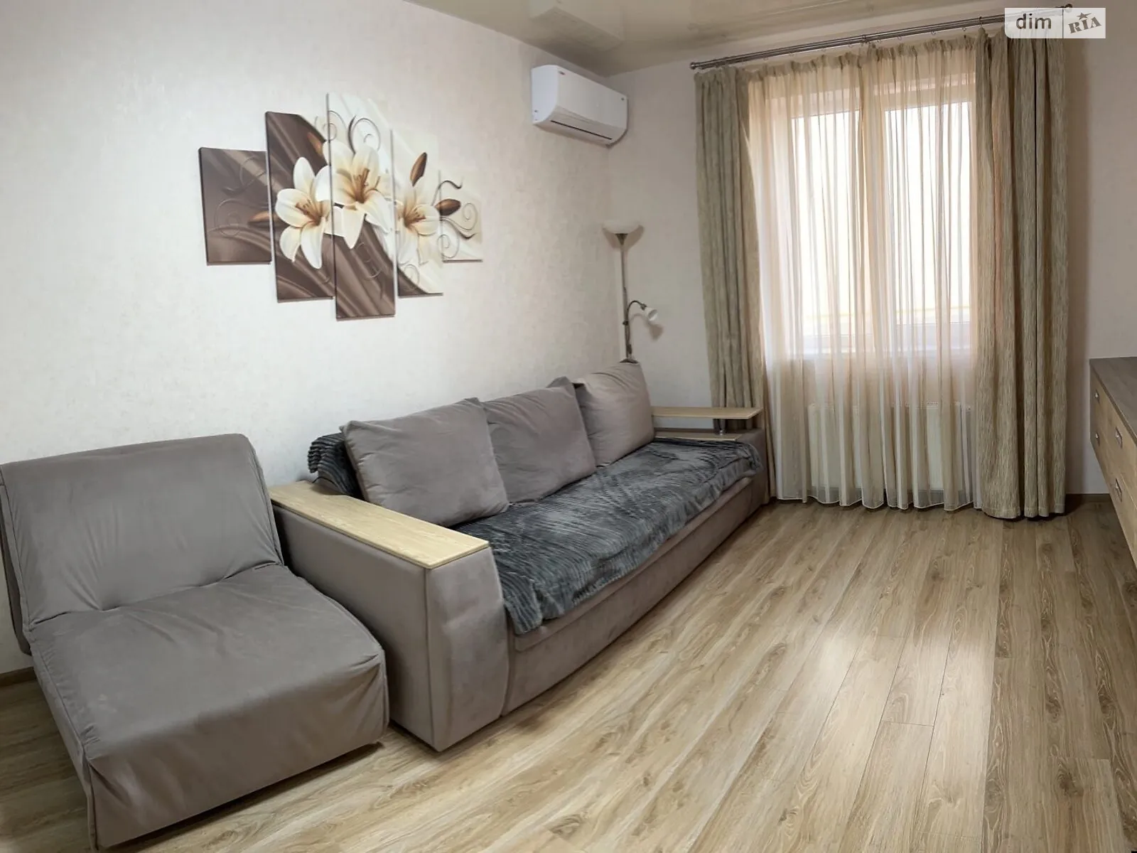 Продается 1-комнатная квартира 36 кв. м в Харькове, ул. Домостроительная - фото 1