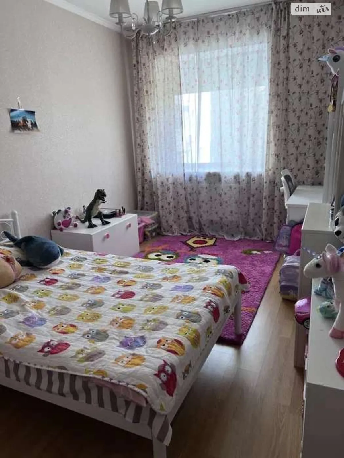 Продается 2-комнатная квартира 73 кв. м в Одессе, ул. Композитора Нищинского