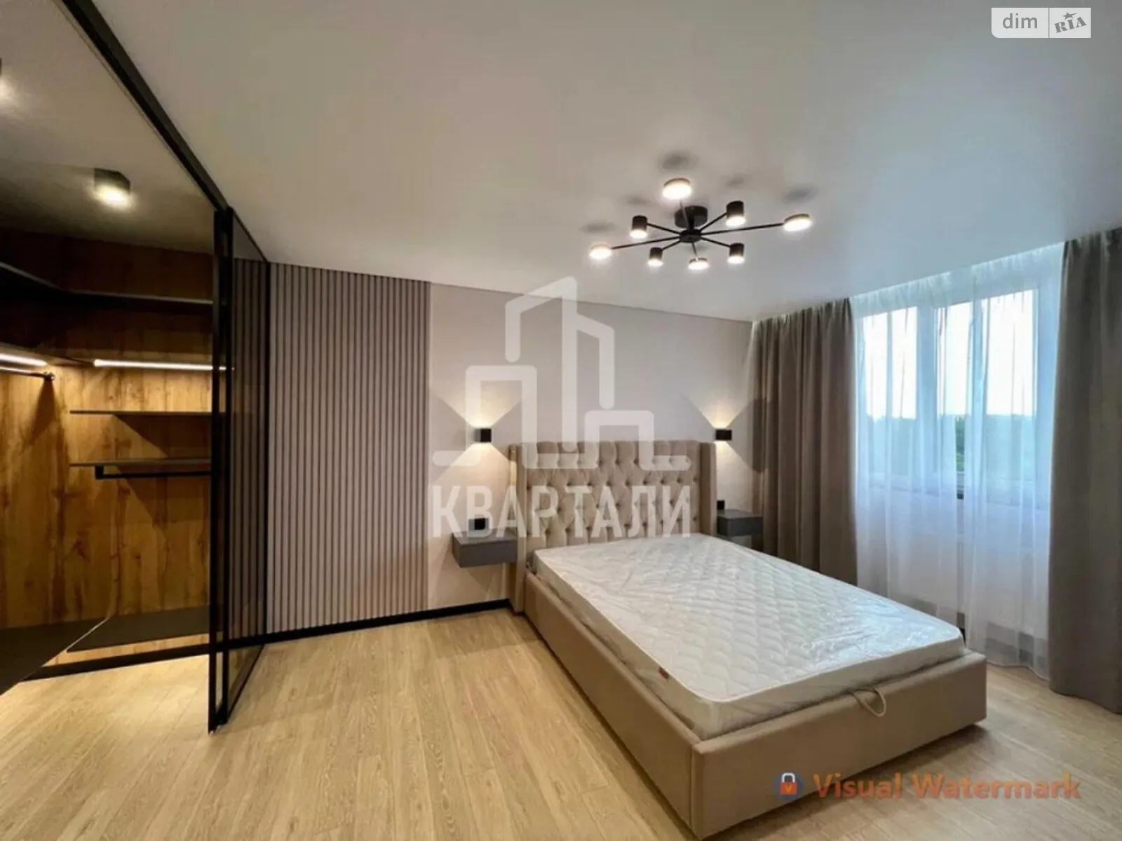 Продается 2-комнатная квартира 52 кв. м в Киеве, ул. Михаила Максимовича, 32 - фото 1