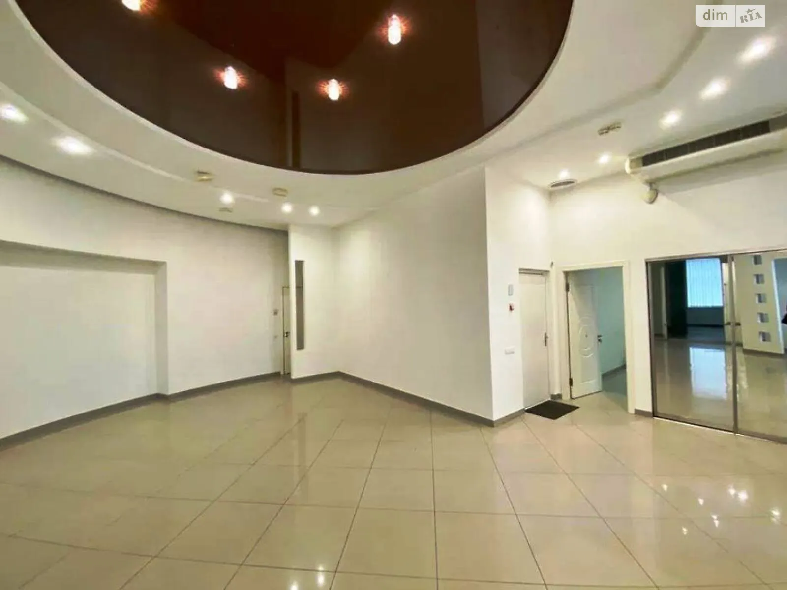 Продается офис 168 кв. м в бизнес-центре - фото 3
