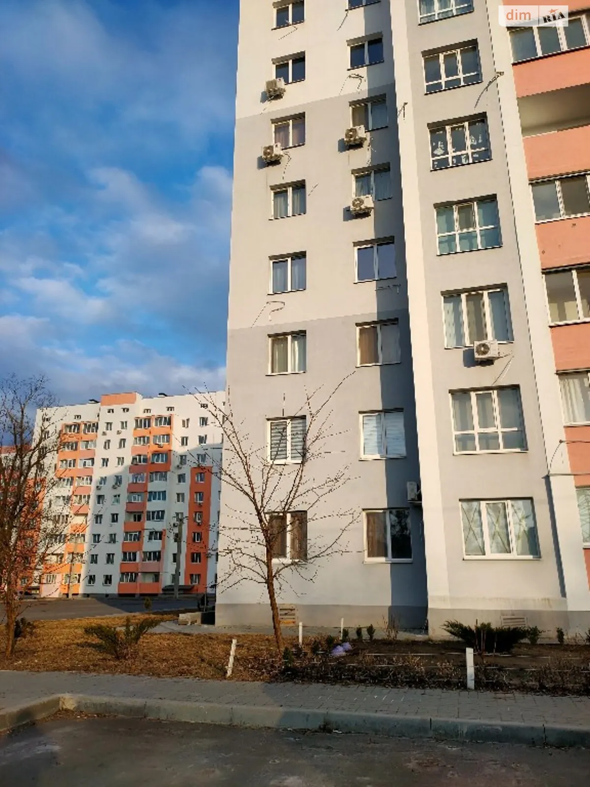 Продается 3-комнатная квартира 83 кв. м в Харькове, ул. Двенадцатого Апреля, 3 - фото 1