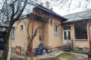 Куплю часть дома в Мукачеве без посредников