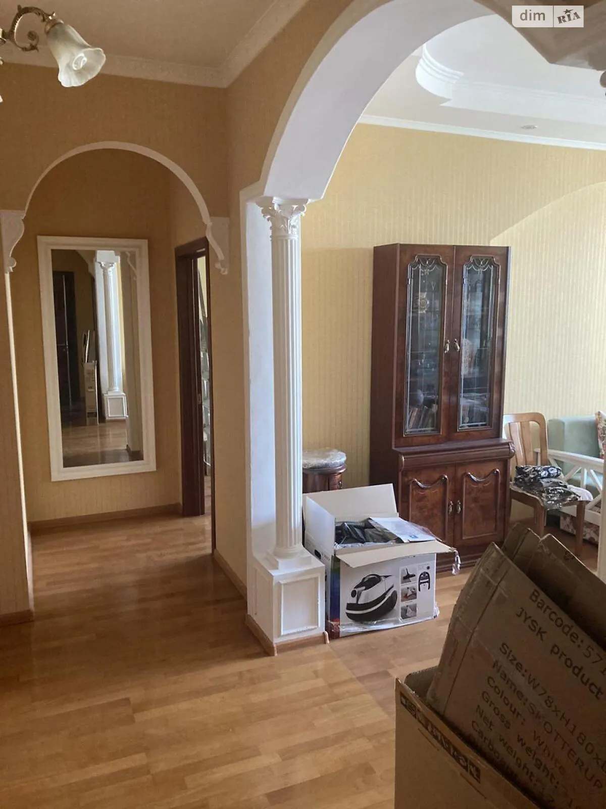 Продається 2-кімнатна квартира 73 кв. м у Києві, цена: 115000 $