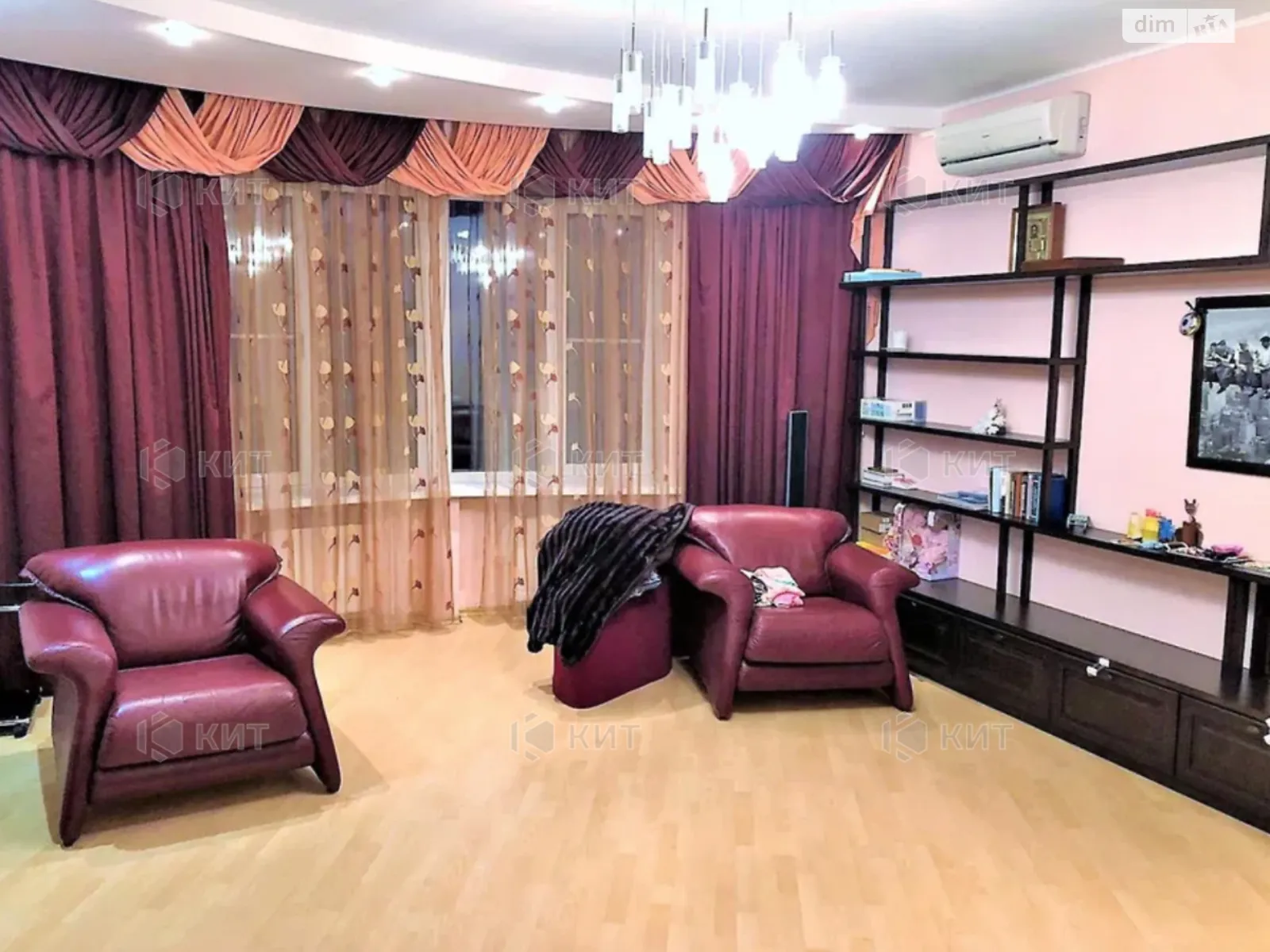 Продається 3-кімнатна квартира 150 кв. м у Харкові, вул. Станіслава Партали(Балакірєва), 21А