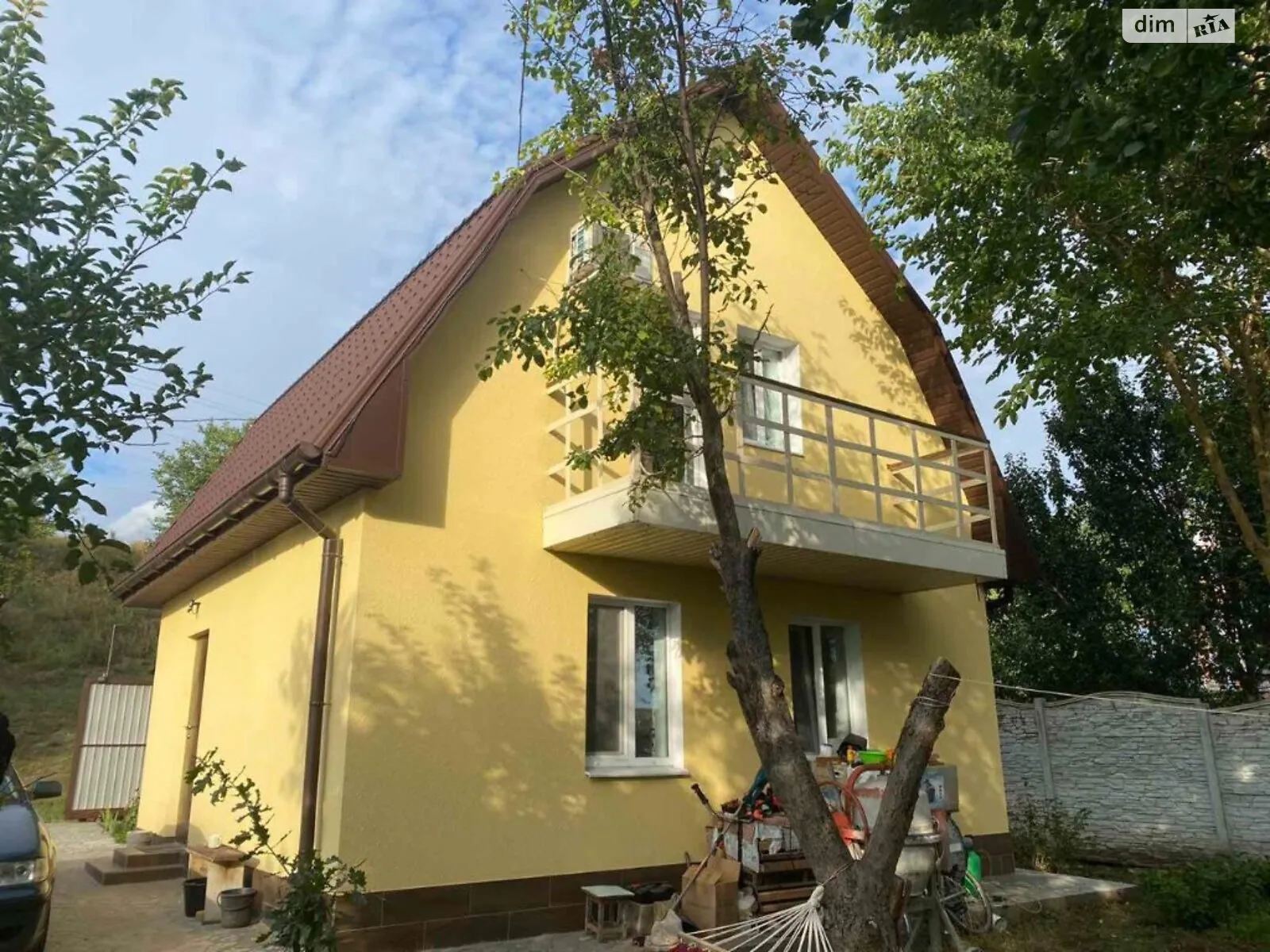 Продается дом на 2 этажа 80 кв. м с камином, цена: 63000 $ - фото 1