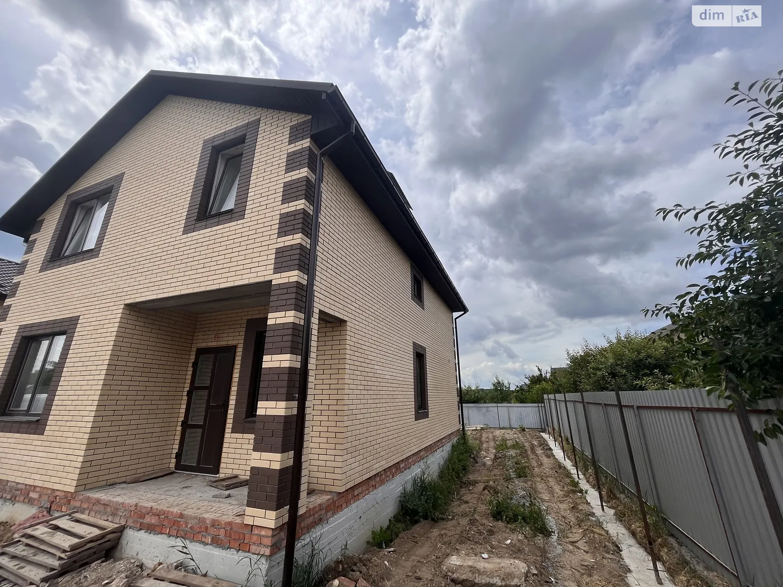 Продається будинок 2 поверховий 125 кв. м з балконом - фото 2