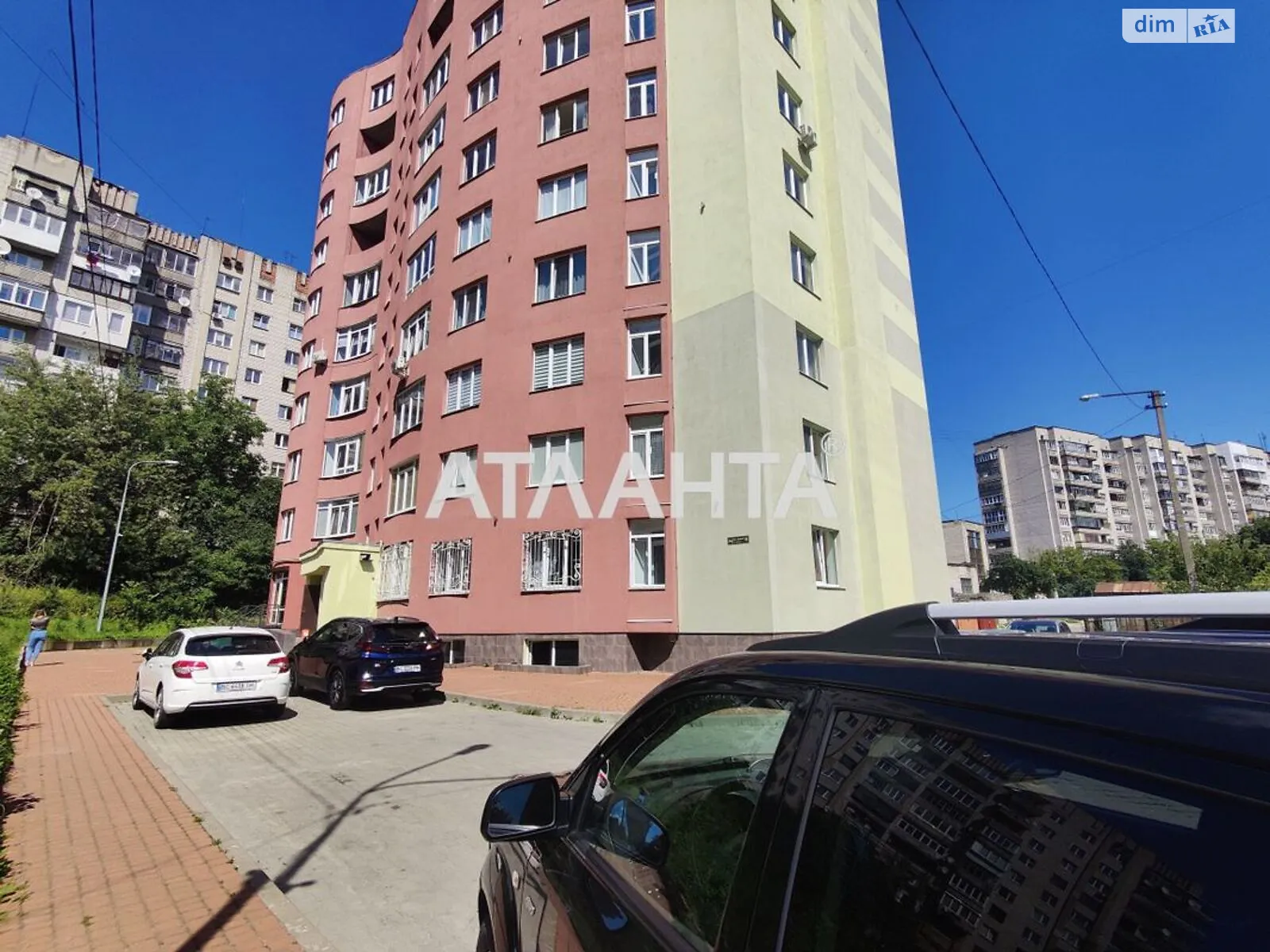 Продается 2-комнатная квартира 82.3 кв. м в Львове, ул. Яцкова Михаила - фото 1