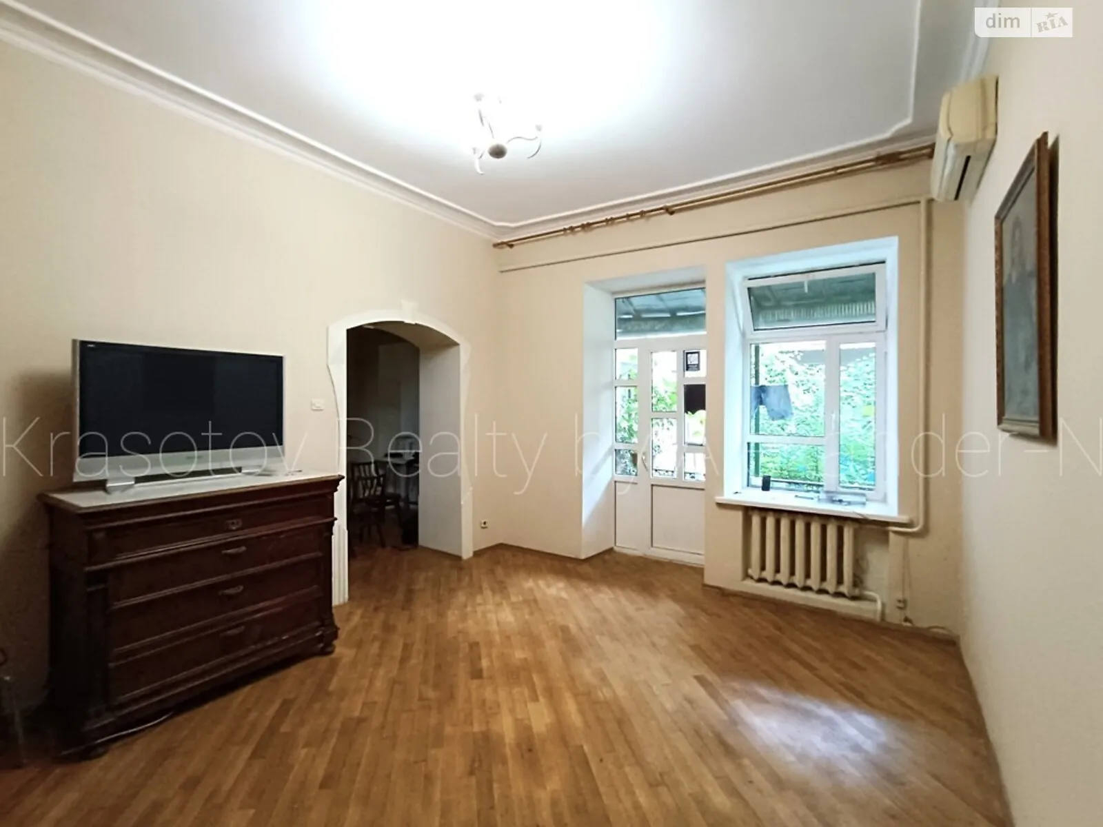 Здається в оренду 5-кімнатна квартира 145 кв. м у Одесі, вул. Грецька, 30 - фото 1