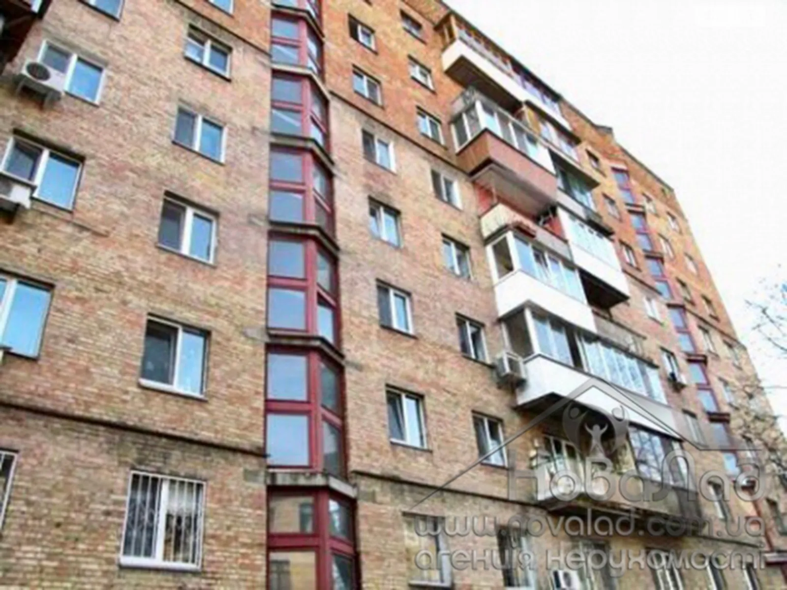 Продается 3-комнатная квартира 60 кв. м в Киеве - фото 2