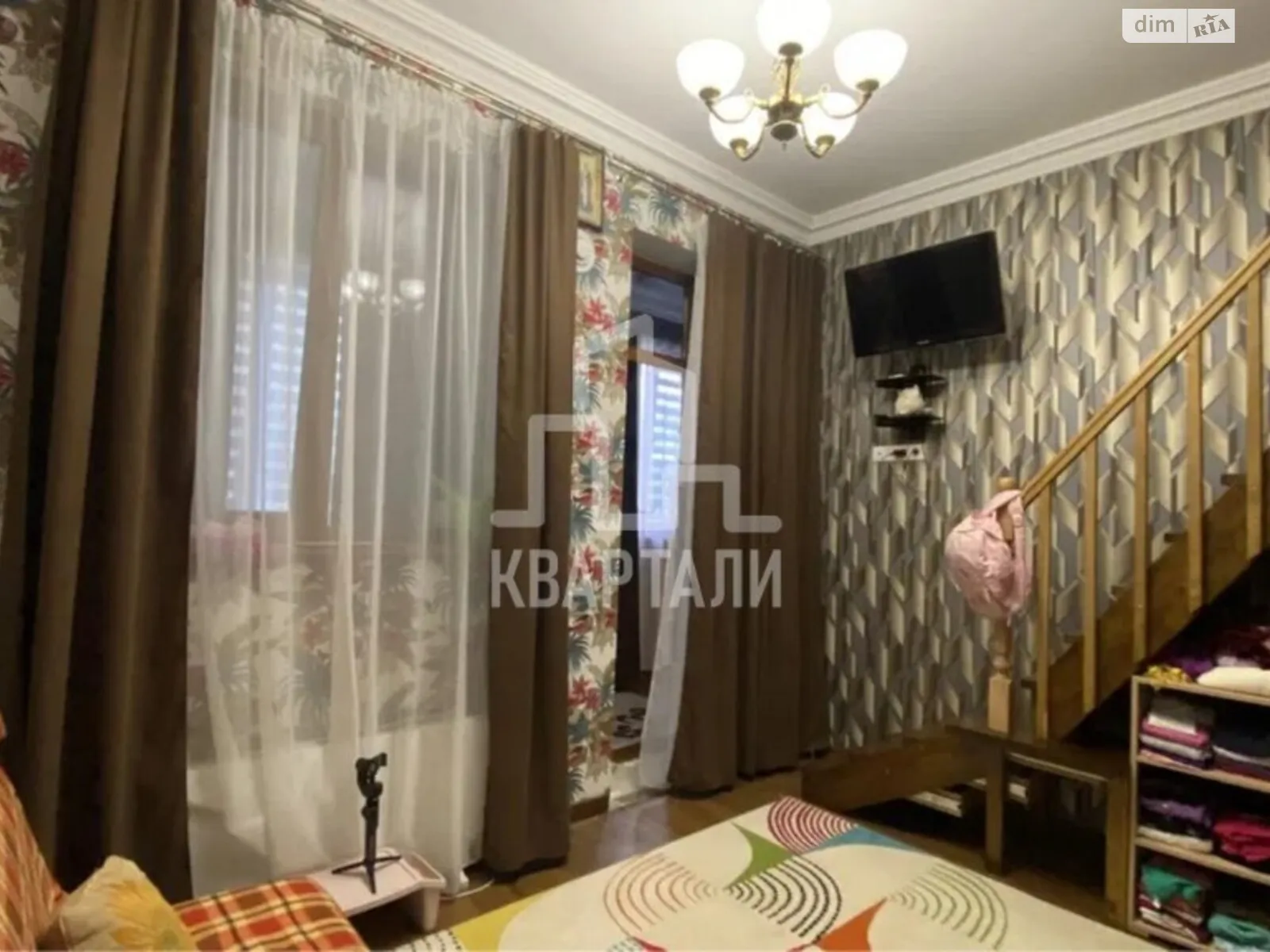 Продается 3-комнатная квартира 85 кв. м в Киеве, пер. Лобачевского, 7А - фото 1