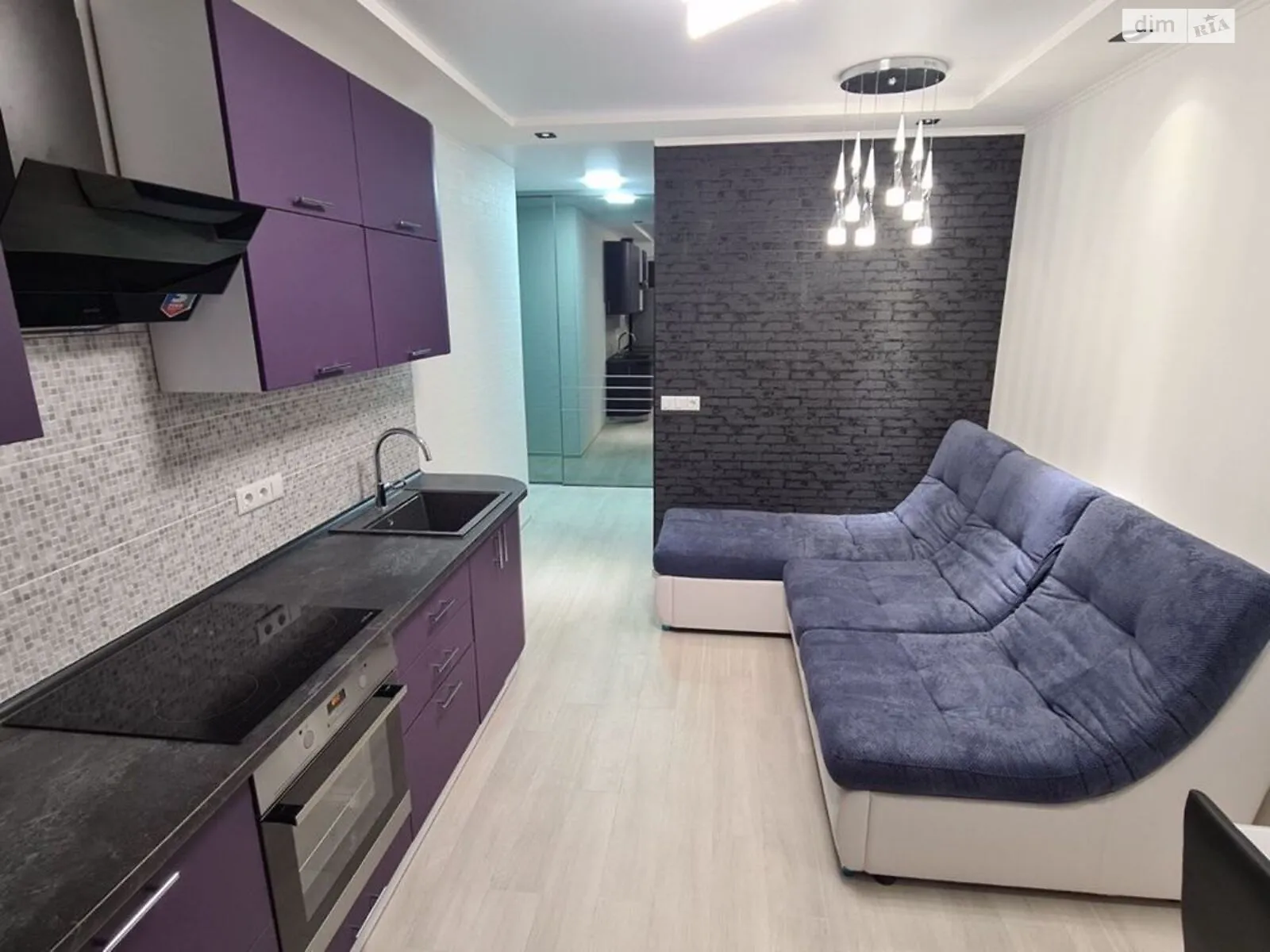 Продается 2-комнатная квартира 42 кв. м в Харькове, ул. Драгоманова