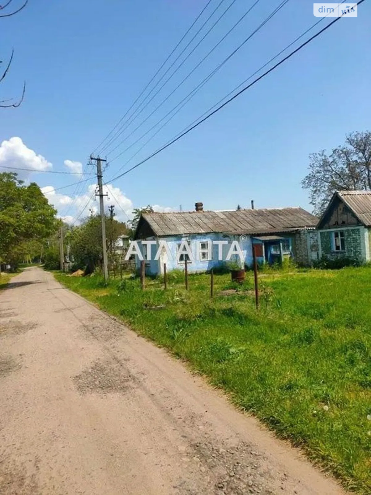 Продається одноповерховий будинок 35 кв. м з каміном, цена: 17000 $