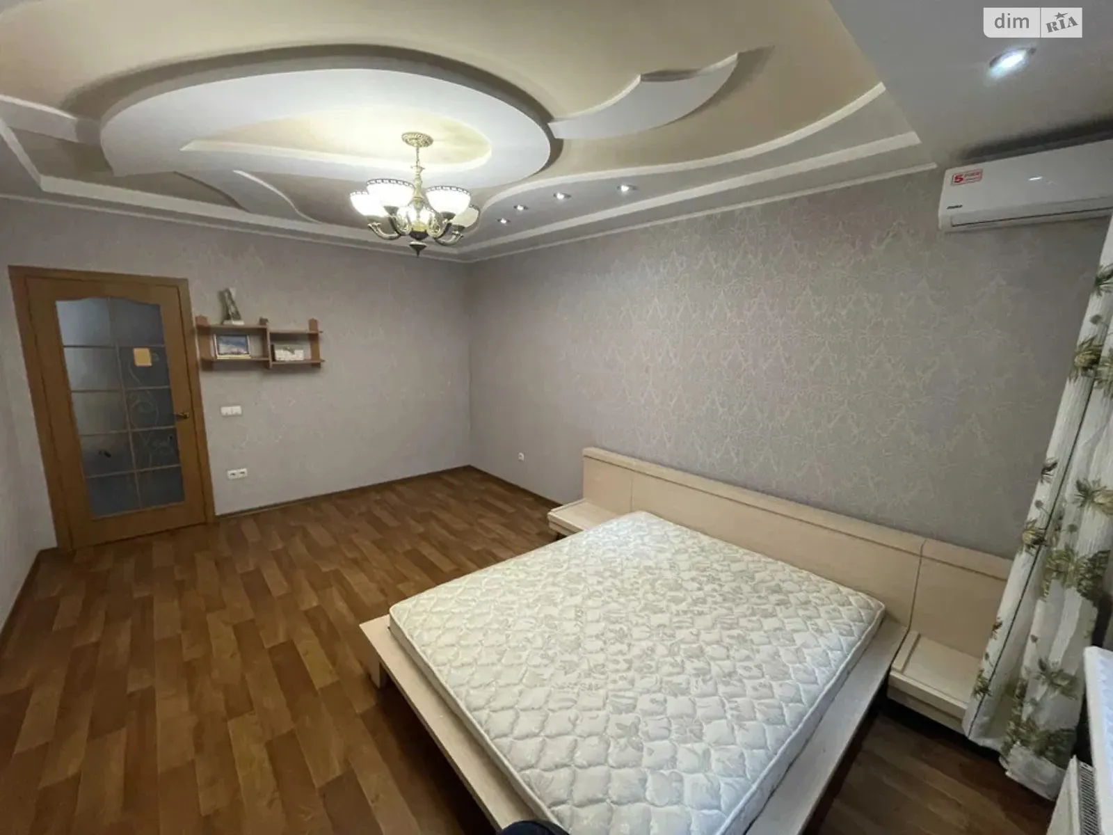 Продается 1-комнатная квартира 50 кв. м в Одессе, ул. Дидрихсона, 27 - фото 1