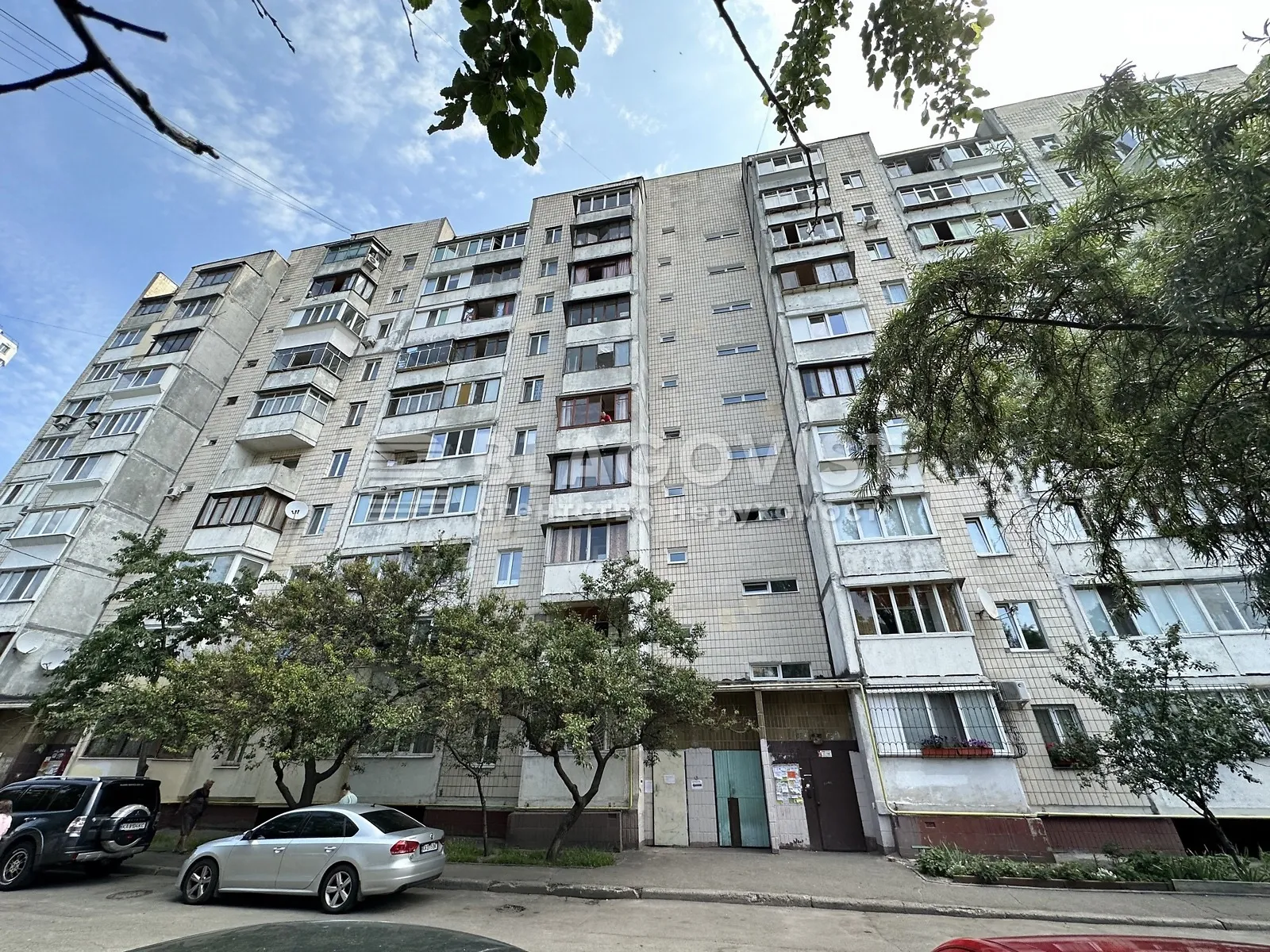 Продається 3-кімнатна квартира 68 кв. м у Києві, вул. Автозаводська, 93 - фото 1