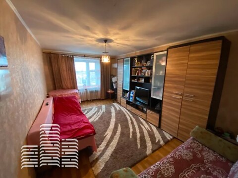Продается 2-комнатная квартира 50 кв. м в Полтаве, пл. Павленковская