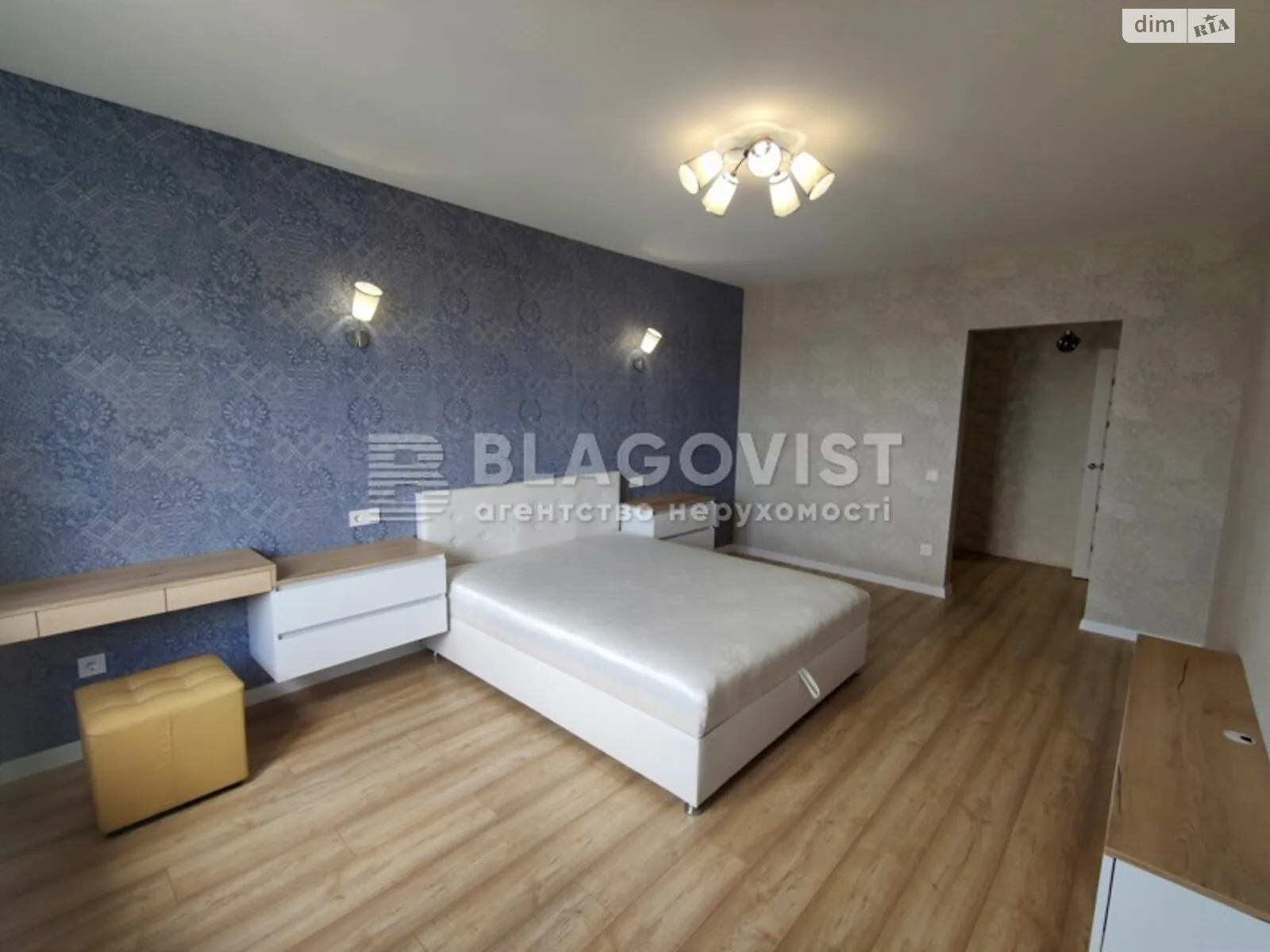Продается 2-комнатная квартира 72 кв. м в Киеве, ул. Ревуцкого, 54А - фото 1