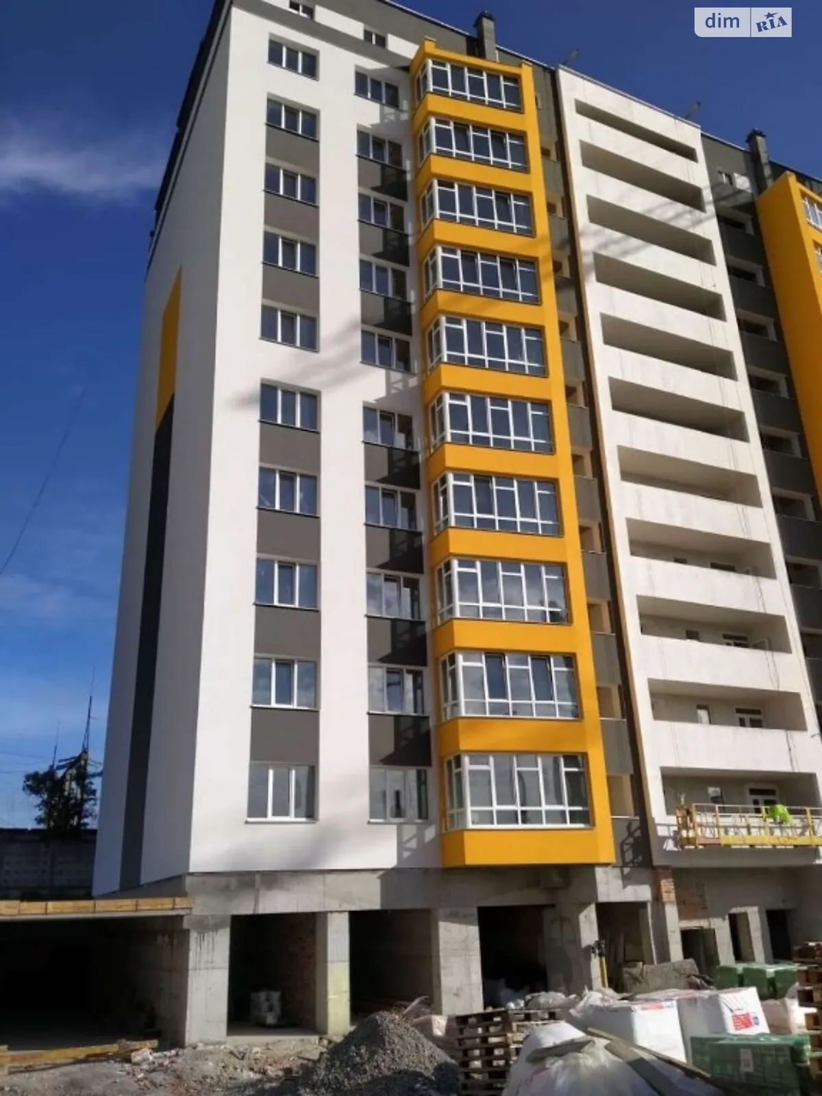 Продается 1-комнатная квартира 51 кв. м в Хмельницком, вул. Степана Бандеры