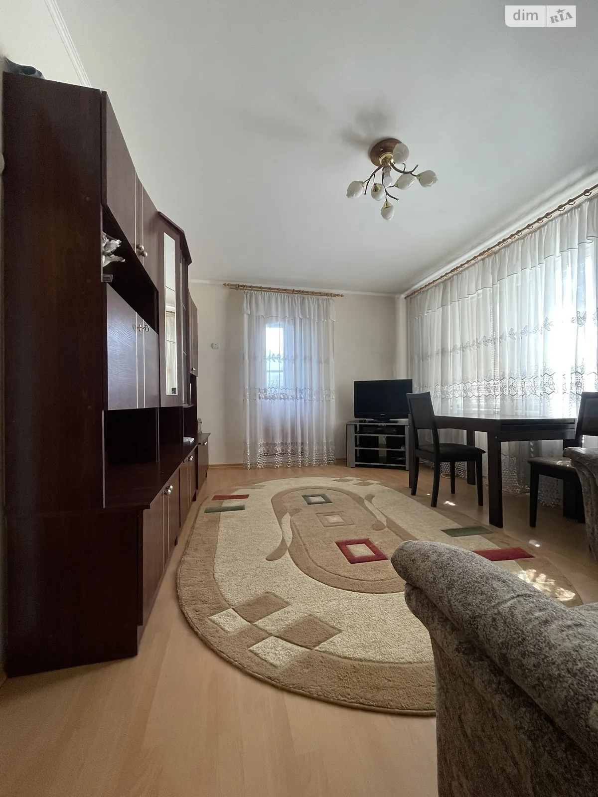Продается 3-комнатная квартира 68 кв. м в Хмельницком, ул. Институтская