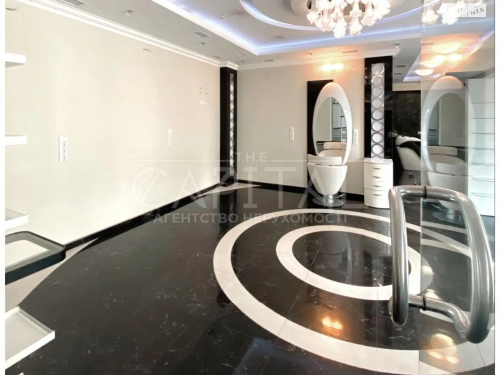 Здається в оренду офіс 375 кв. м в бізнес-центрі, цена: 8000 $ - фото 1