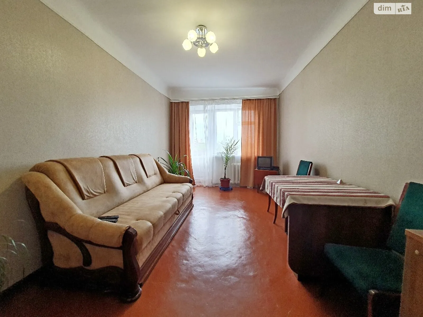 Продается 3-комнатная квартира 63 кв. м в Хмельницком, цена: 43000 $