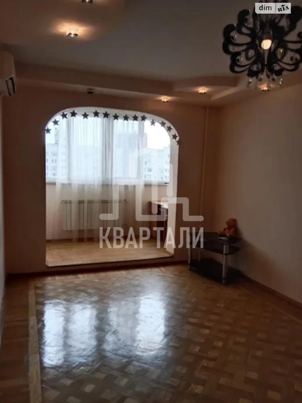 Продается 3-комнатная квартира 72 кв. м в Киеве, цена: 78500 $