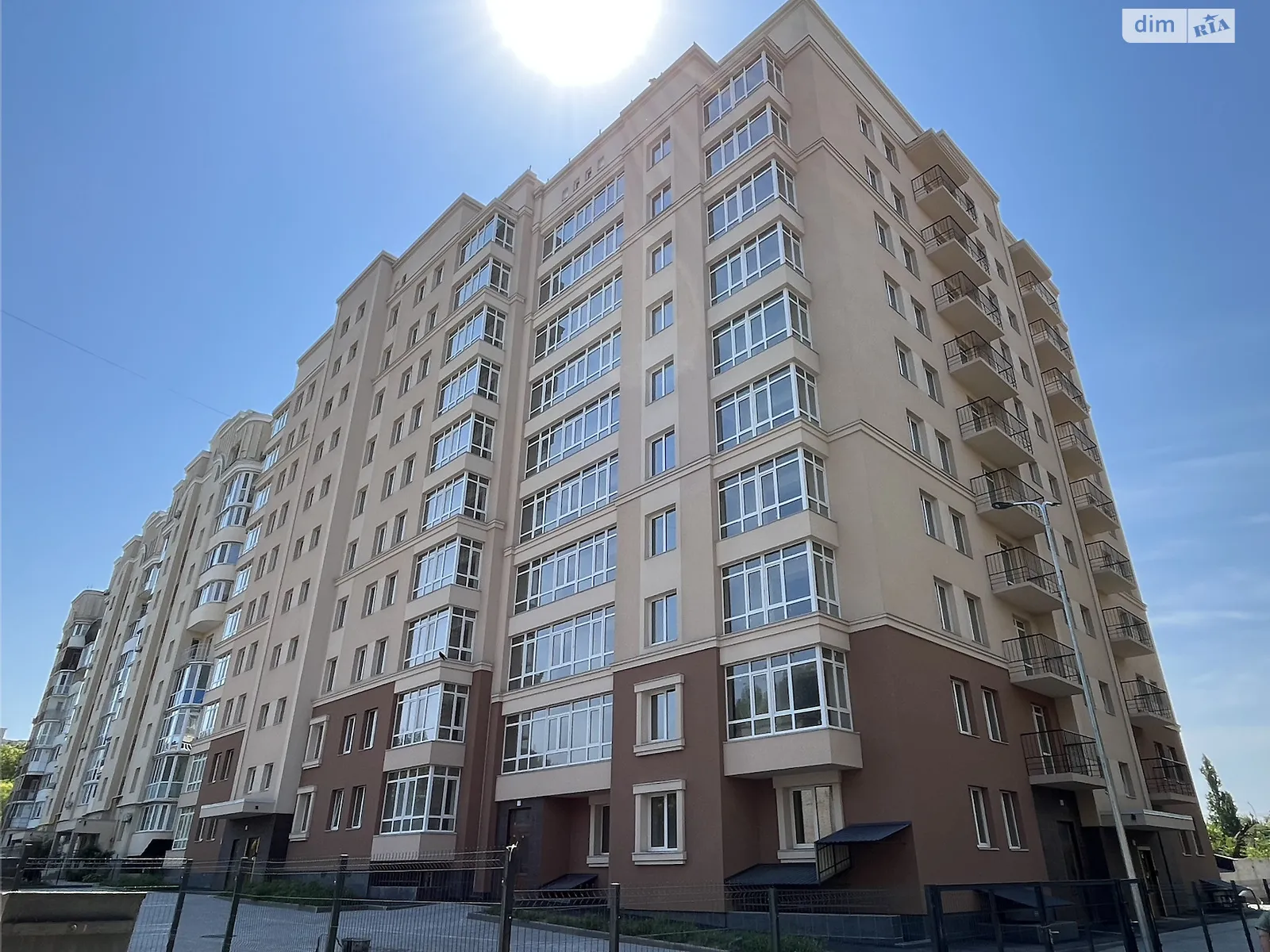 Продается 3-комнатная квартира 98.8 кв. м в Николаеве, 1-я ул. Слободская, 32 - фото 1