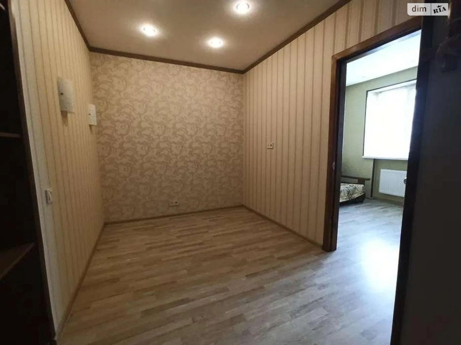 Продается 1-комнатная квартира 48 кв. м в Харькове, цена: 26900 $