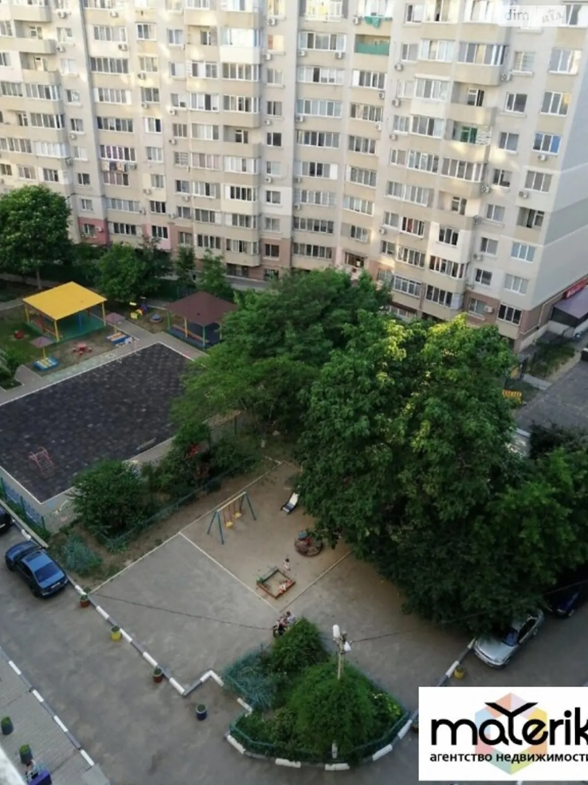 Продається 1-кімнатна квартира 49 кв. м у Одесі, вул. Володимира Висоцького