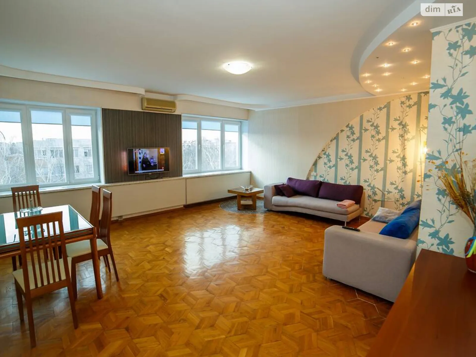 Продається 3-кімнатна квартира 119.7 кв. м у Полтаві, вул. Української Повстанської Армії(Ватутіна) - фото 1