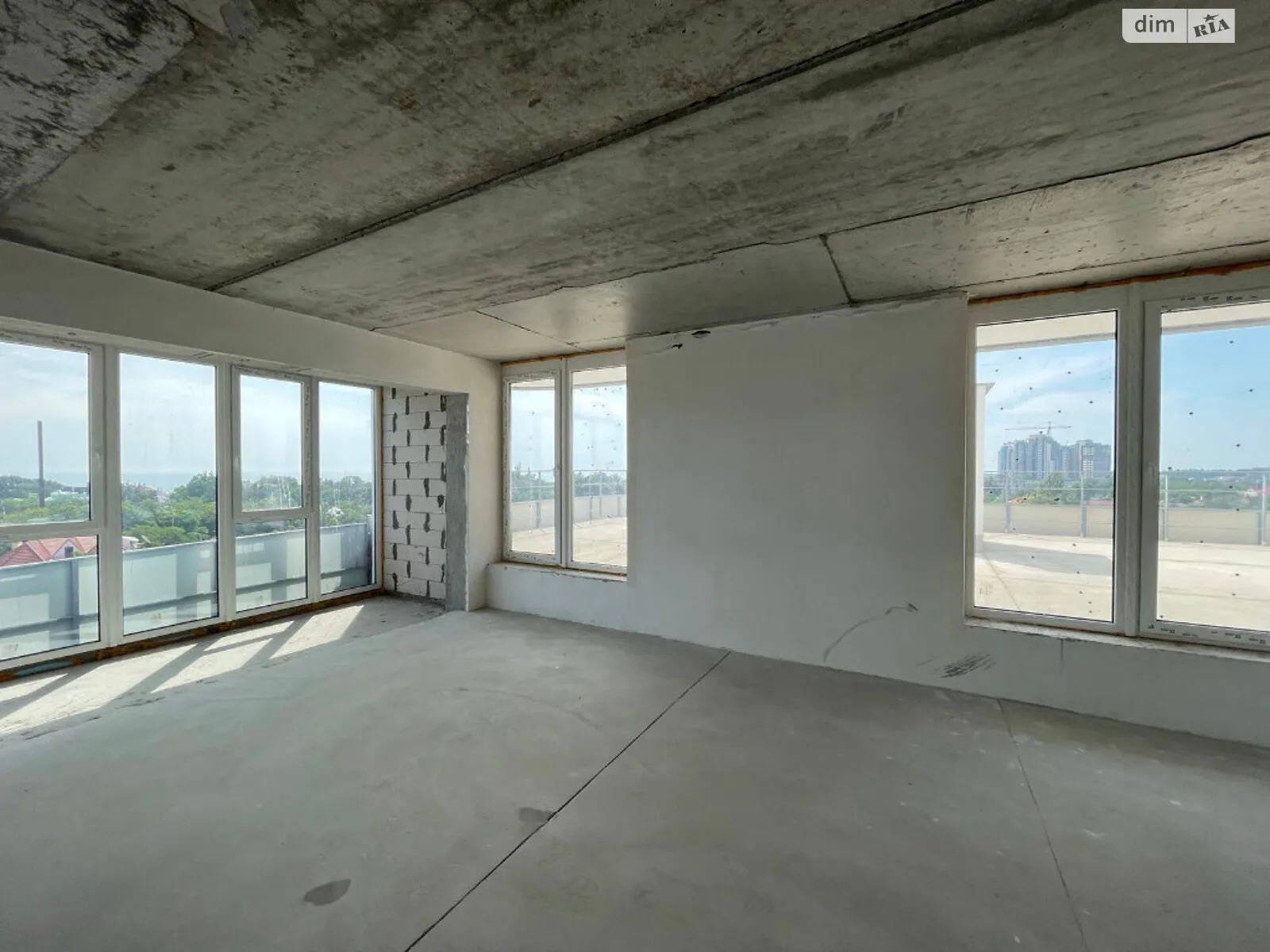 Продается 3-комнатная квартира 133 кв. м в Одессе, ул. Львовская, 15Б - фото 1