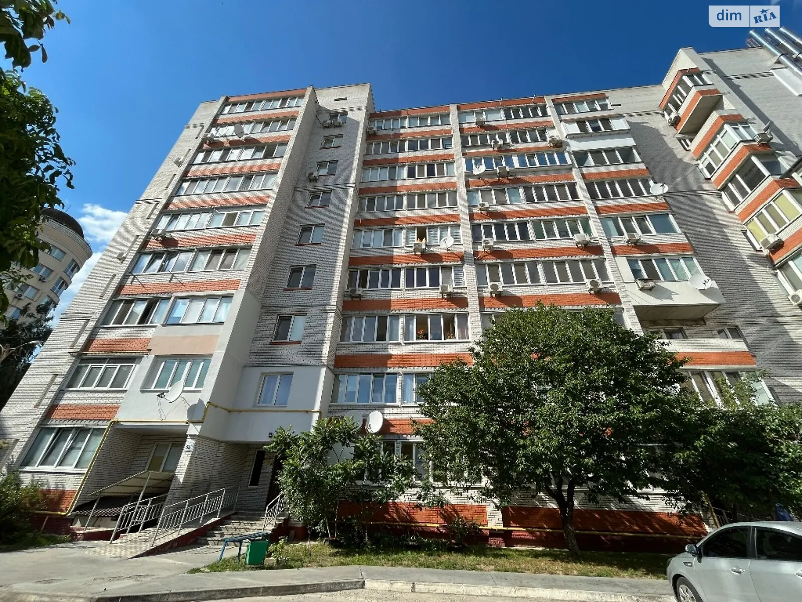 Продается 1-комнатная квартира 46 кв. м в Буче, ул. Пушкинская, 59 - фото 1