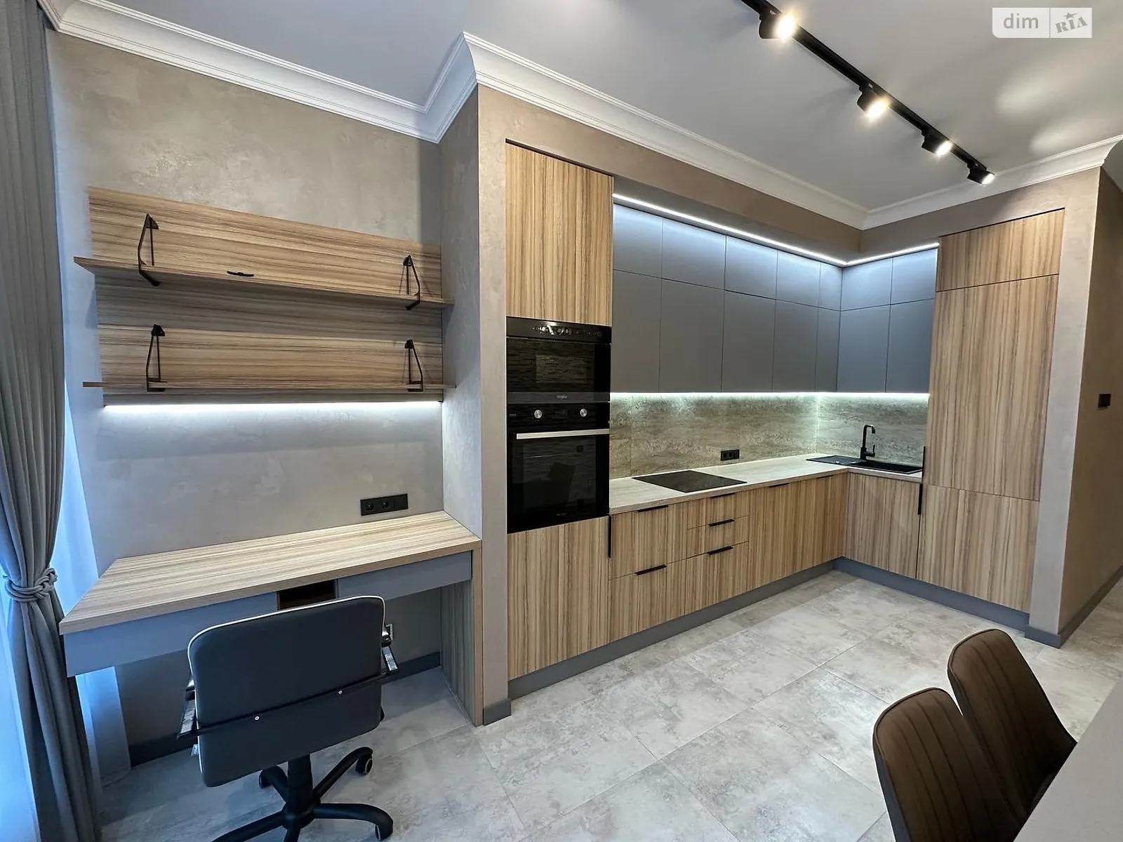 Продається 2-кімнатна квартира 47 кв. м у Одесі, бул. Італійський, 1В - фото 1
