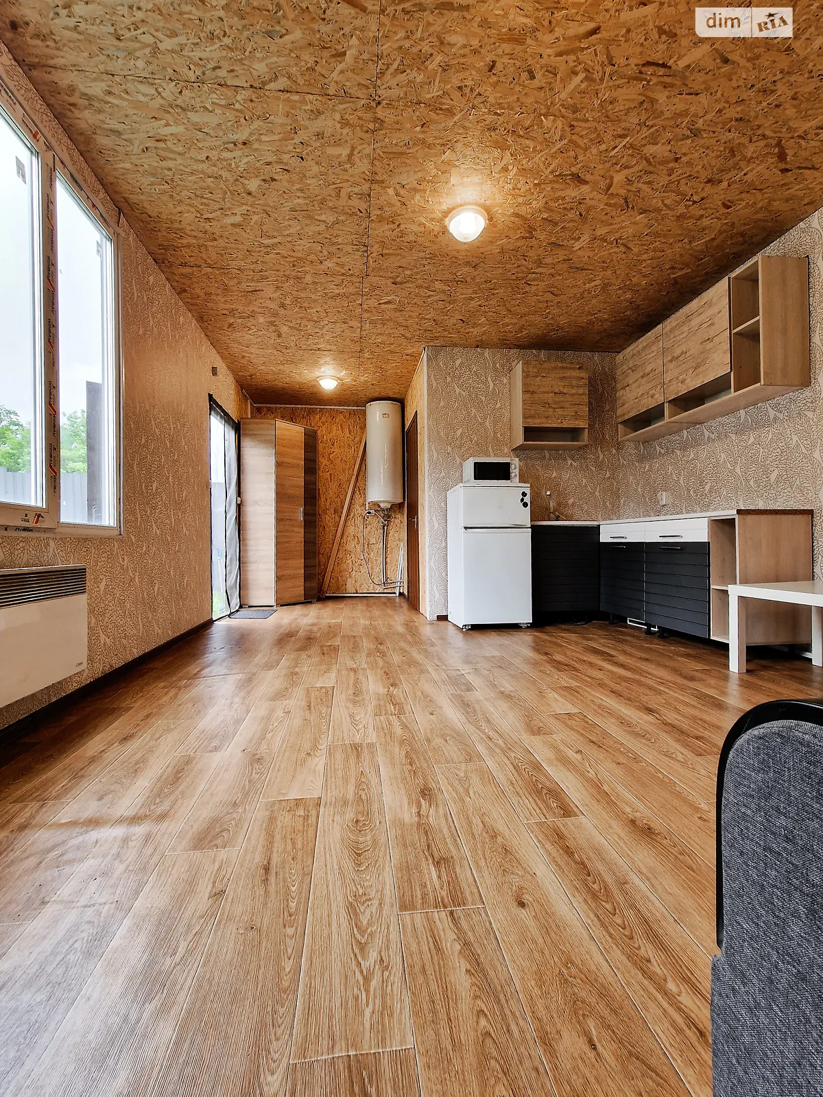 Продается одноэтажный дом 28 кв. м с гаражом, цена: 7000 $