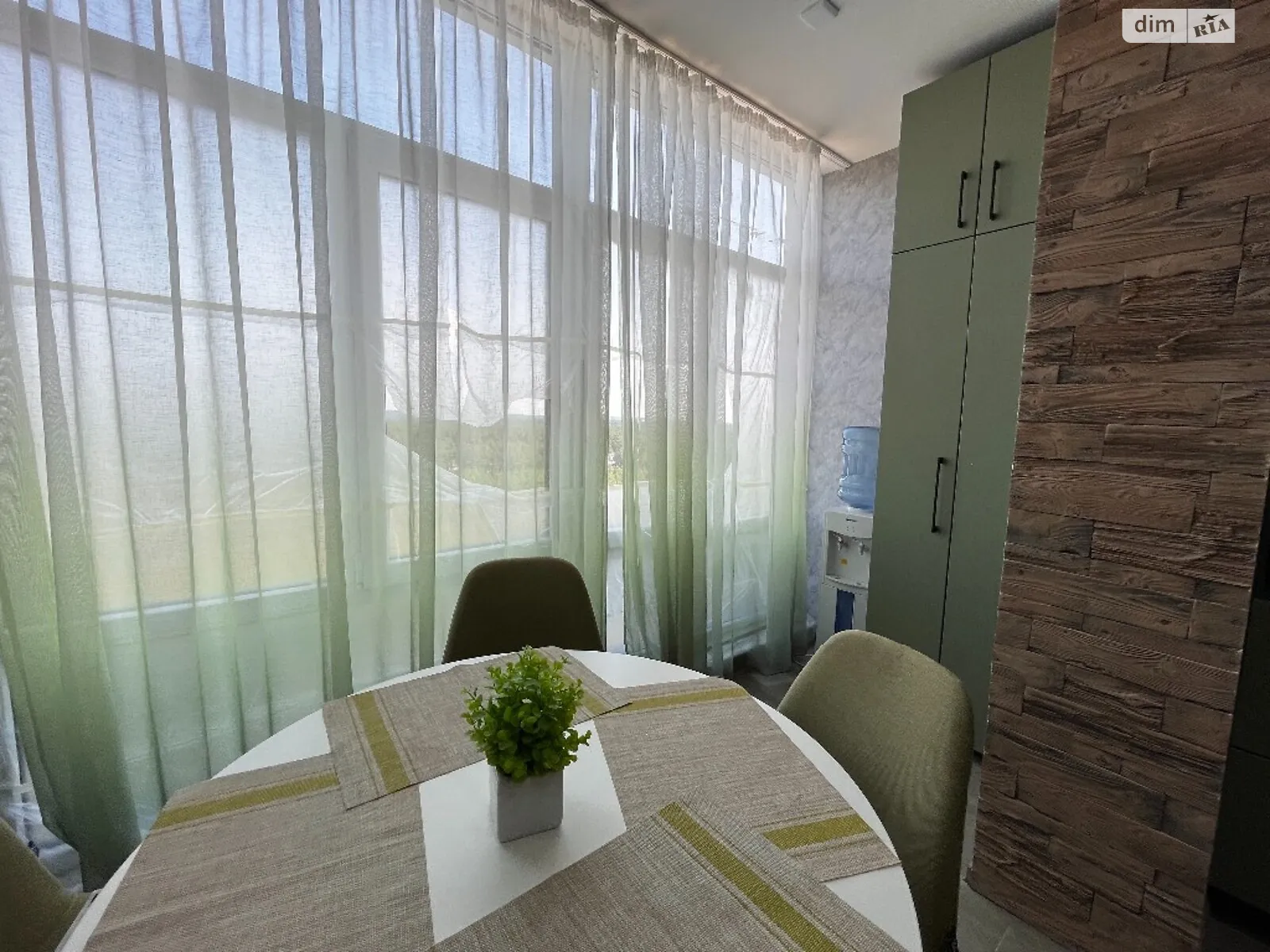 Продается 1-комнатная квартира 40 кв. м в Буче, ул. Шевченко