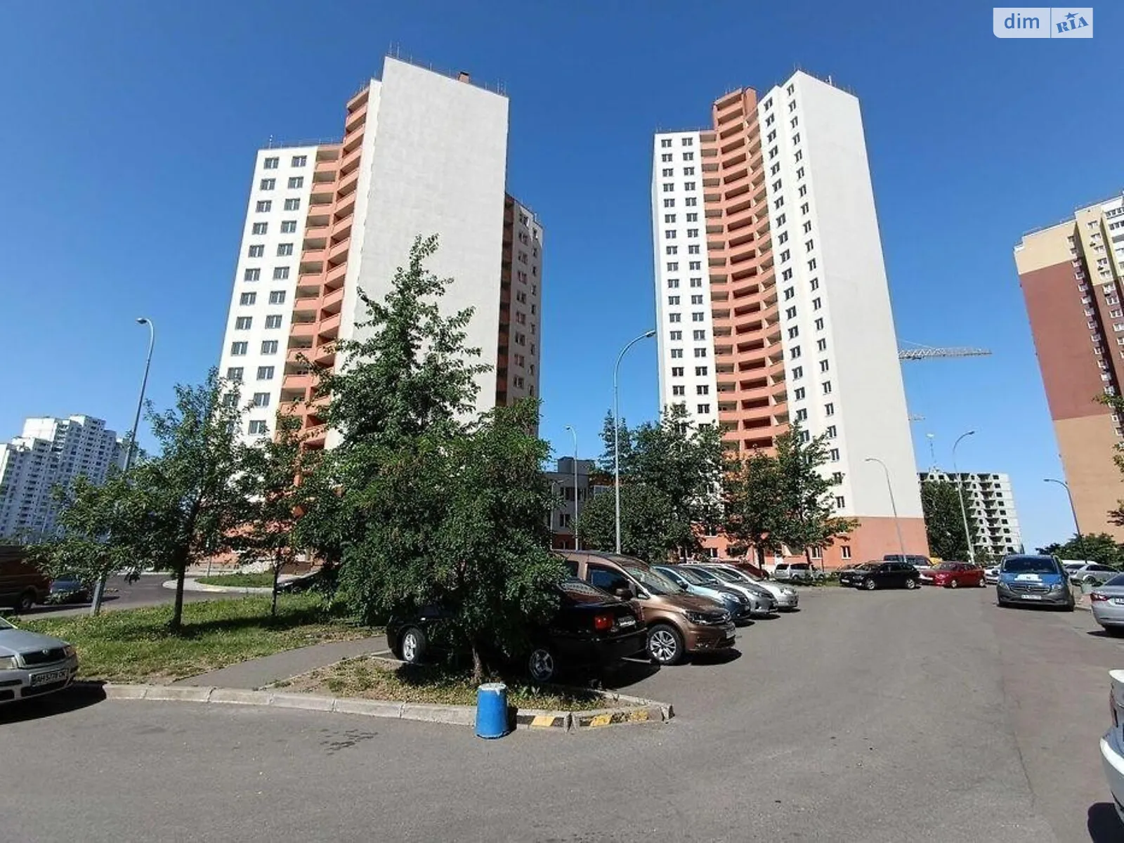 Продается 3-комнатная квартира 81.76 кв. м в Киеве, ул. Милославская, 18А - фото 1