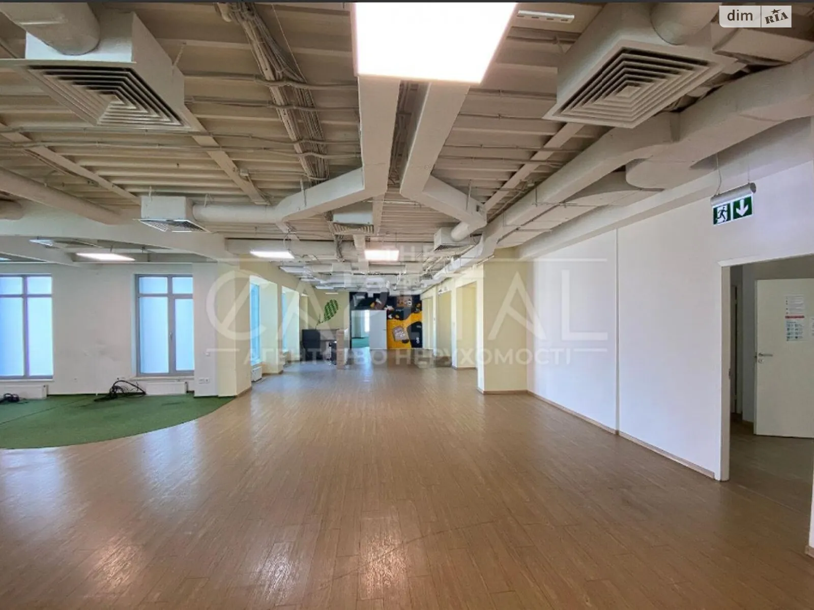 Сдается в аренду офис 1066 кв. м в бизнес-центре, цена: 11726 $ - фото 1