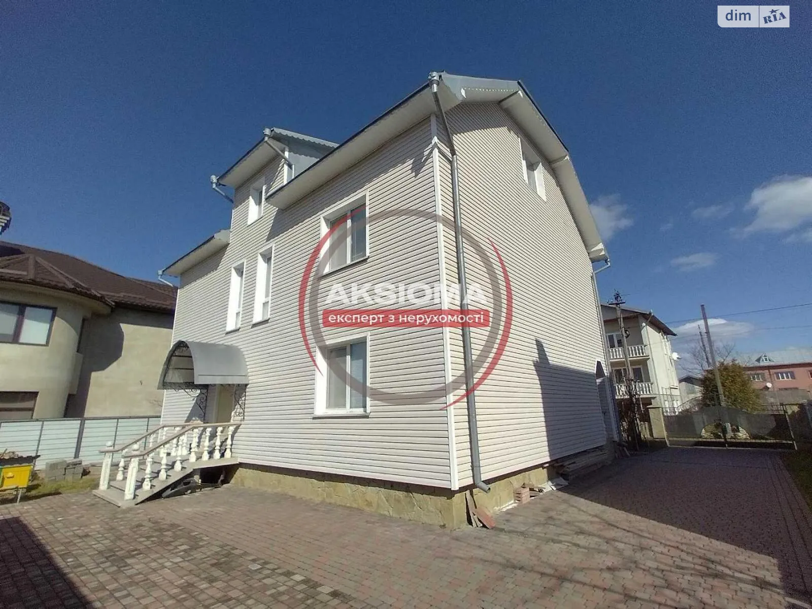 Продається будинок 3 поверховий 247 кв. м з садом, цена: 270000 $ - фото 1