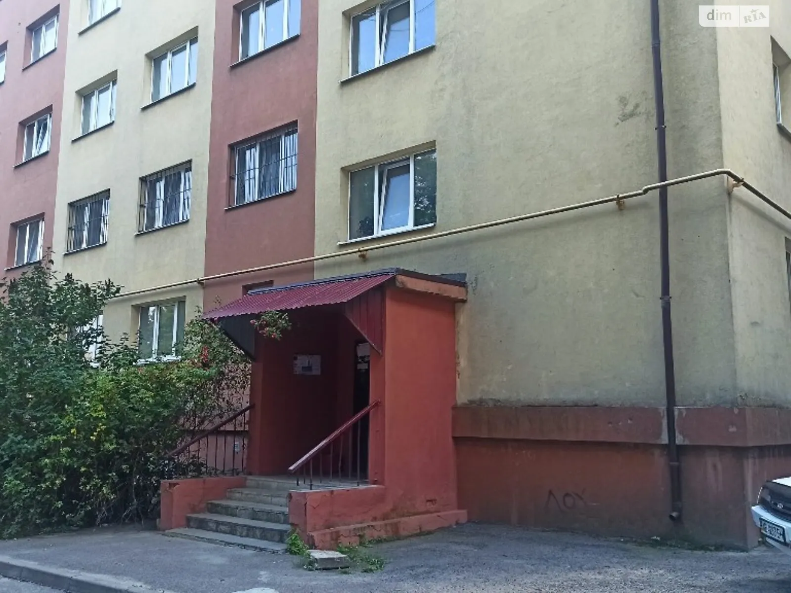 Продается 4-комнатная квартира 85 кв. м в Днепре, цена: 35000 $