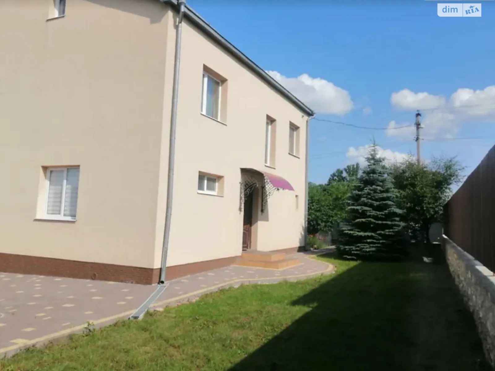 Продается дом на 2 этажа 375 кв. м с балконом, цена: 161800 $ - фото 1