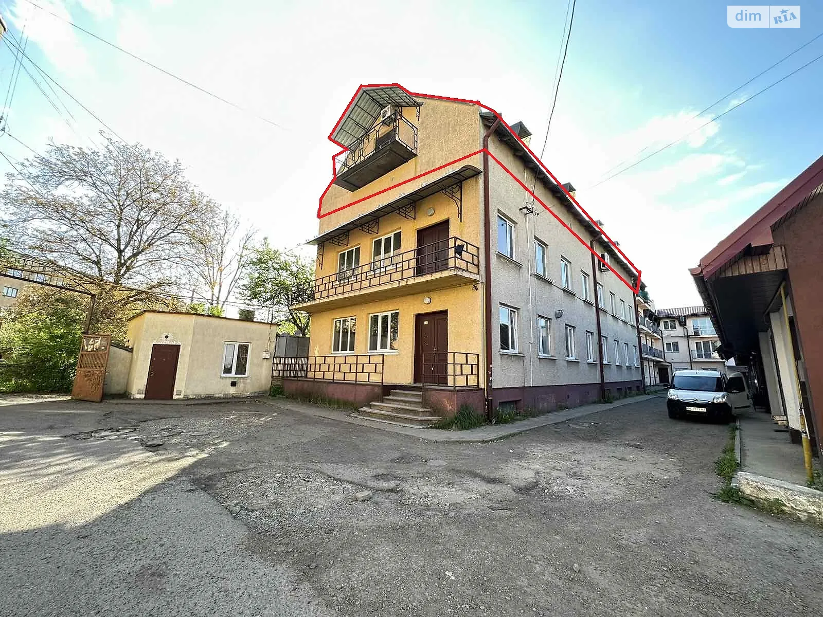 Продається 3-кімнатна квартира 202.8 кв. м у Стрию, цена: 70000 $ - фото 1