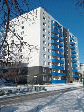 Продается 1-комнатная квартира 43 кв. м в Полтаве, ул. Великотырновская