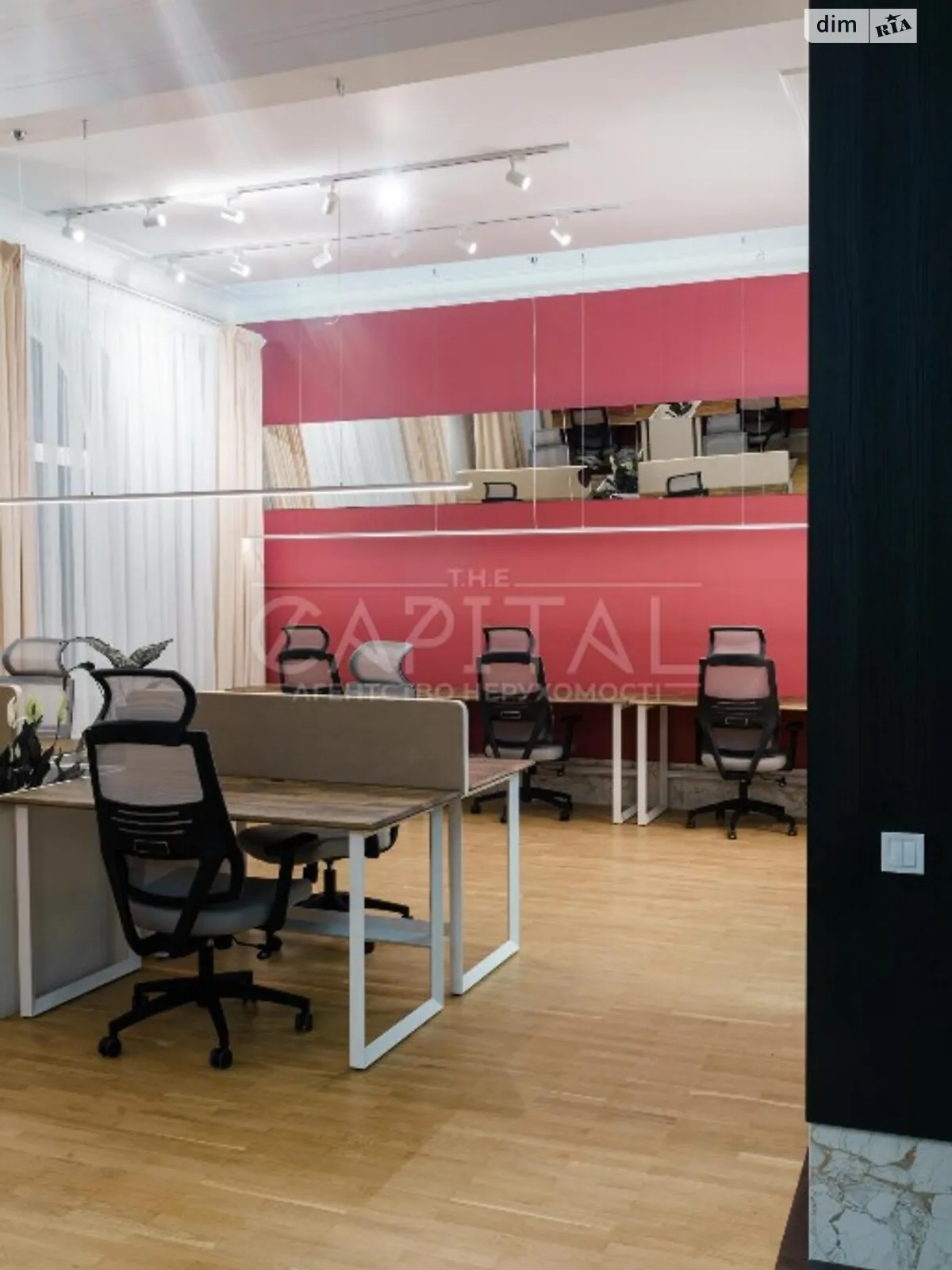 Продается офис 335 кв. м в бизнес-центре - фото 3