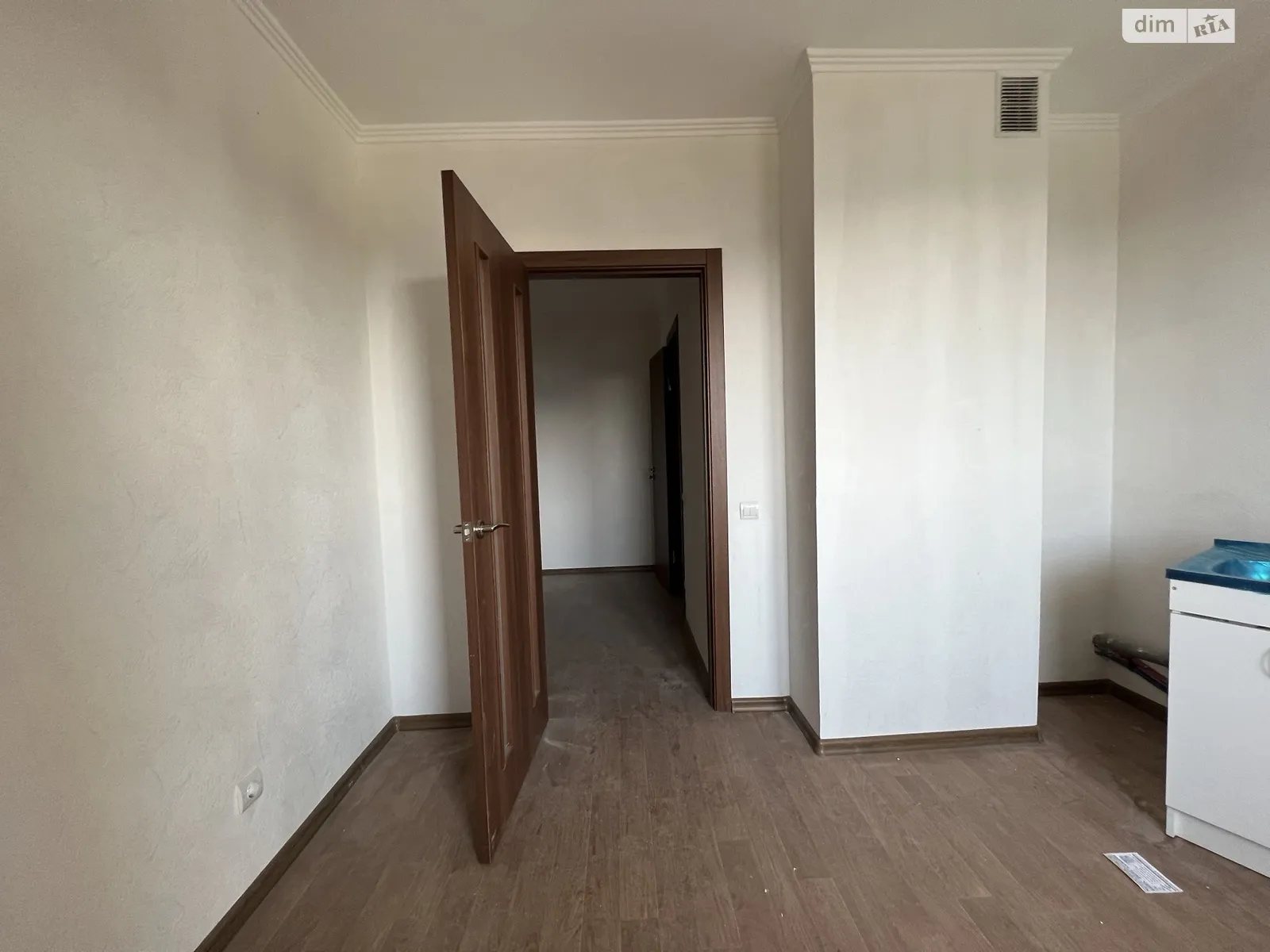 Продается 1-комнатная квартира 42 кв. м в Киеве, пер. Моторный, 11А