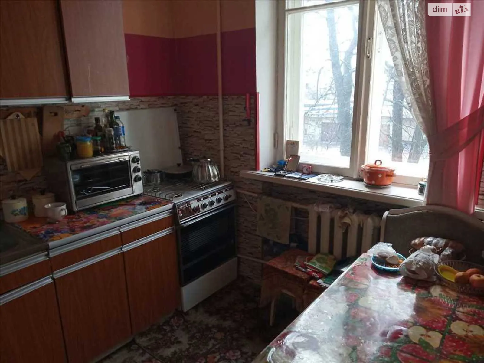 Продается 3-комнатная квартира 61 кв. м в Полтаве, ул. Комарницкий - фото 1